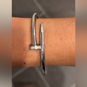 Nail bracelet